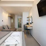 Poseidon Hotel 2*