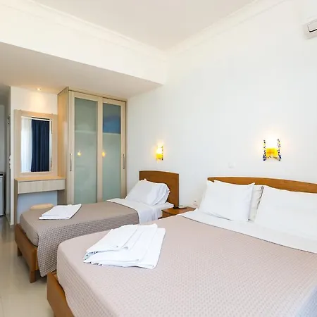Poseidon Hotel 2*
